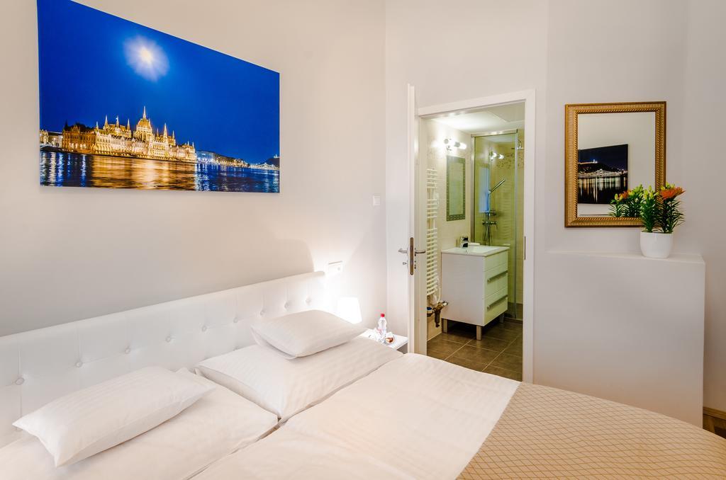 Anabelle Bed And Breakfast Budapeste Quarto foto